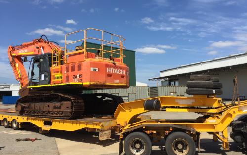Westlink Logistics Manage Transport of Earth Moving Machines