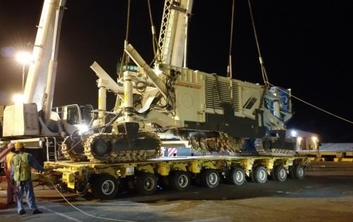 Turk Heavy Transport Move Surface Miner