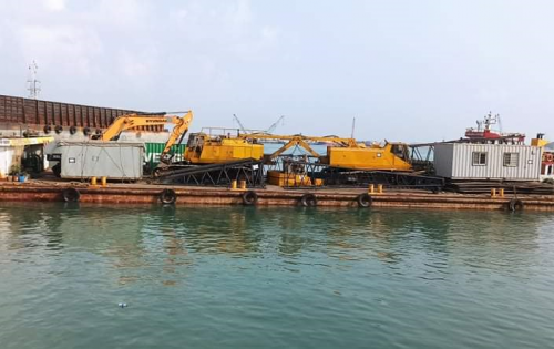 Wilhelmsen UAE Handle Breakbulk Shipment of Construction Equipment