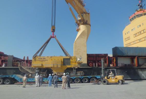 WSS Ship 3 Surface Miners from Oman and the UAE to Bahrain